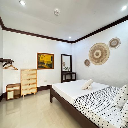 Aquaholik Traveler'S Lodge El Nido Zewnętrze zdjęcie