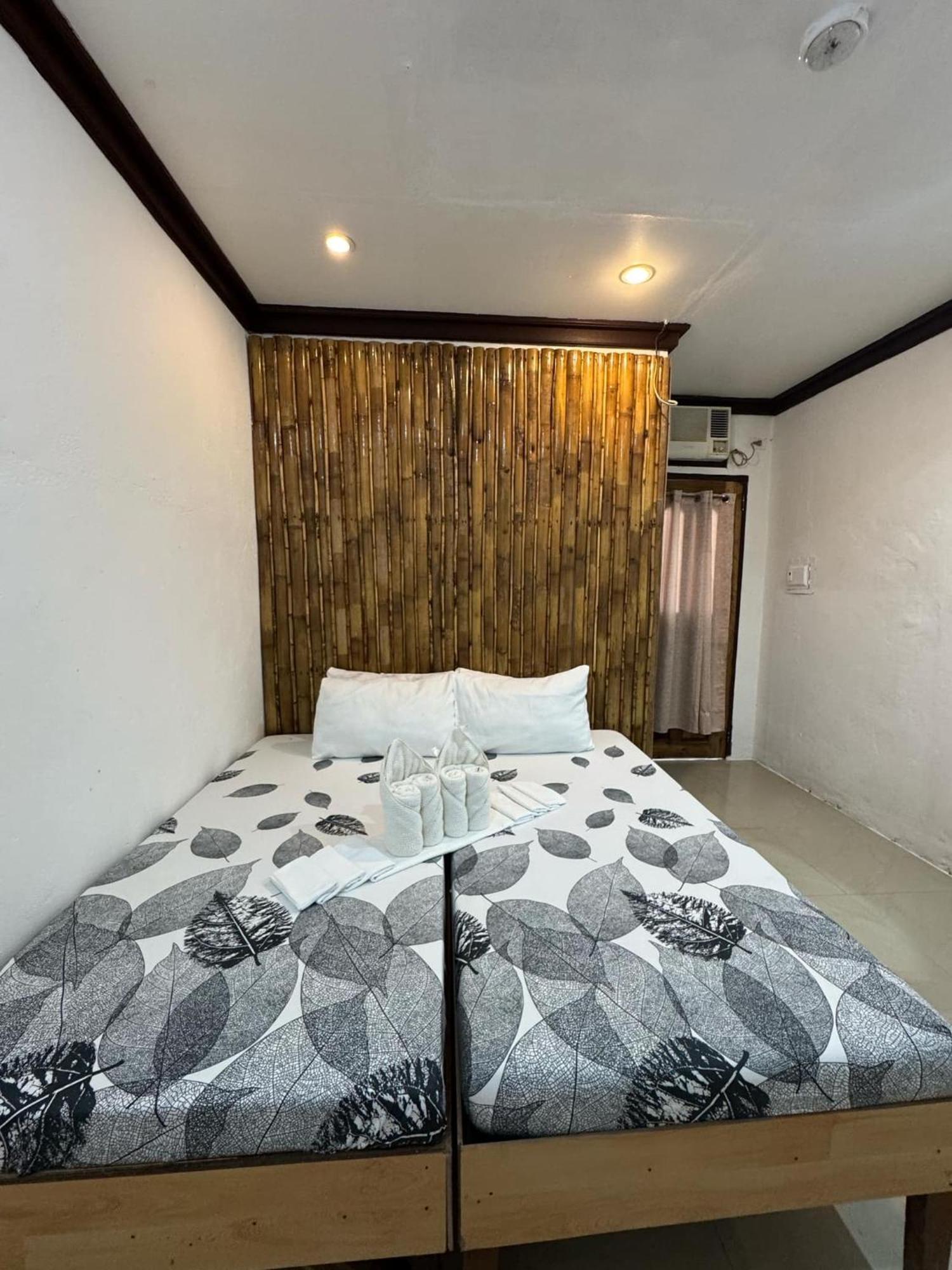 Aquaholik Traveler'S Lodge El Nido Zewnętrze zdjęcie