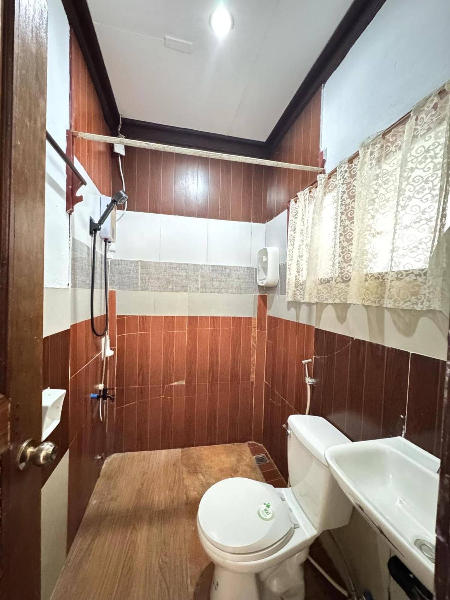 Aquaholik Traveler'S Lodge El Nido Zewnętrze zdjęcie